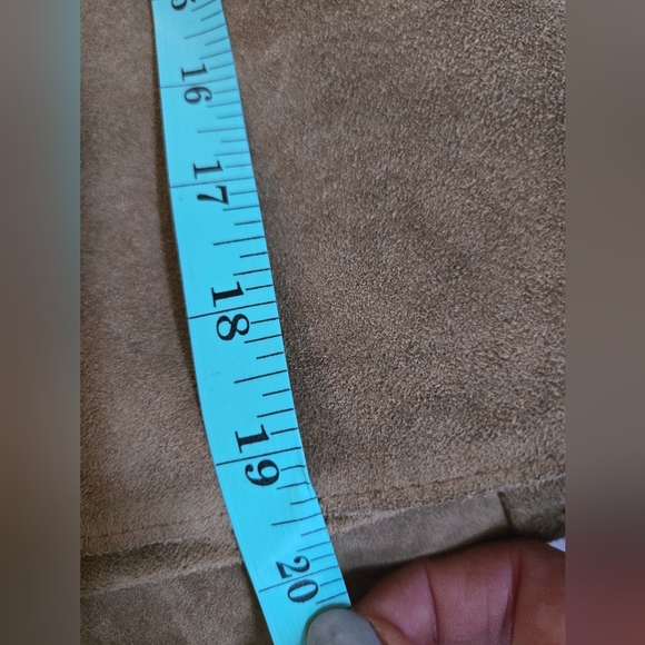 Bcbg Maxzaria | GORGEOUS Women's Tan Suede Jacket, Size M (Made Small) - Picture 10 of 10